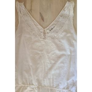 Abercrombie&Fitch LaceSleeveless…